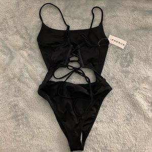 L.A. Hearts/Pacsun one piece swimsuit-Black